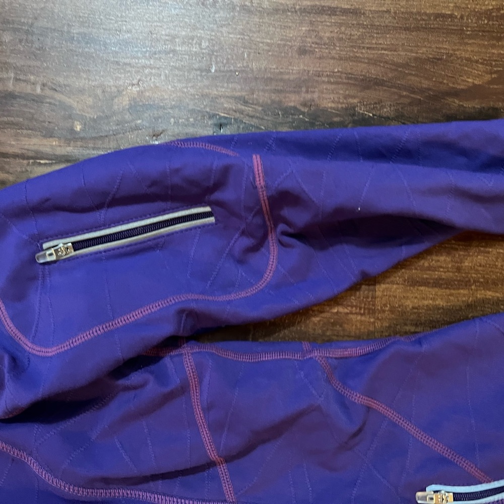 Kirkland large, Athletic Jacket - Picture 7 of 7